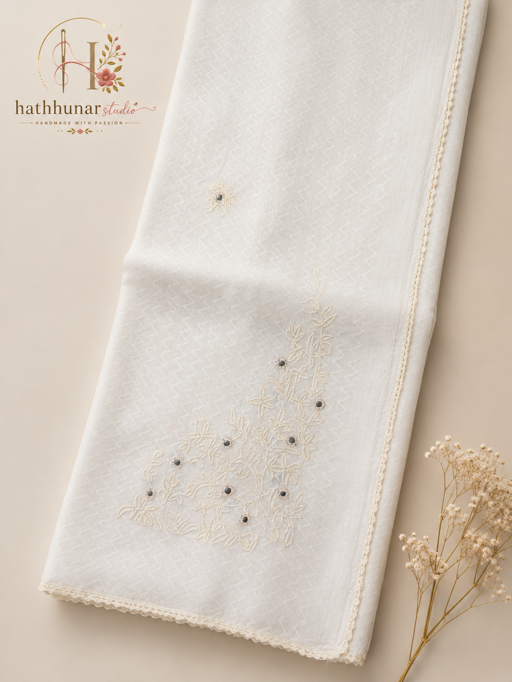 Handcrafted White Cotton Blend Chaddar with Floral Embroidery – 3 Meter