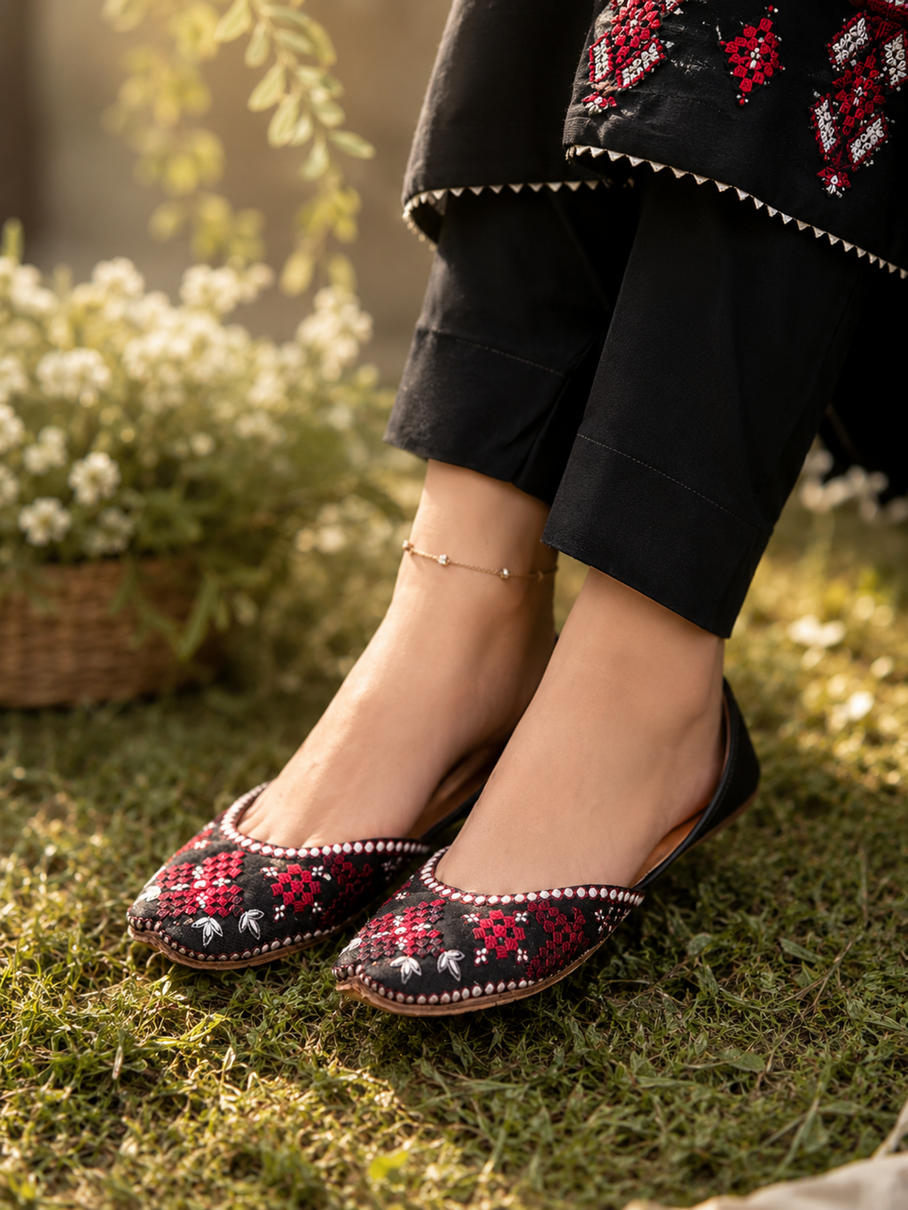 Handcrafted Midnight Riwaayat Khussa