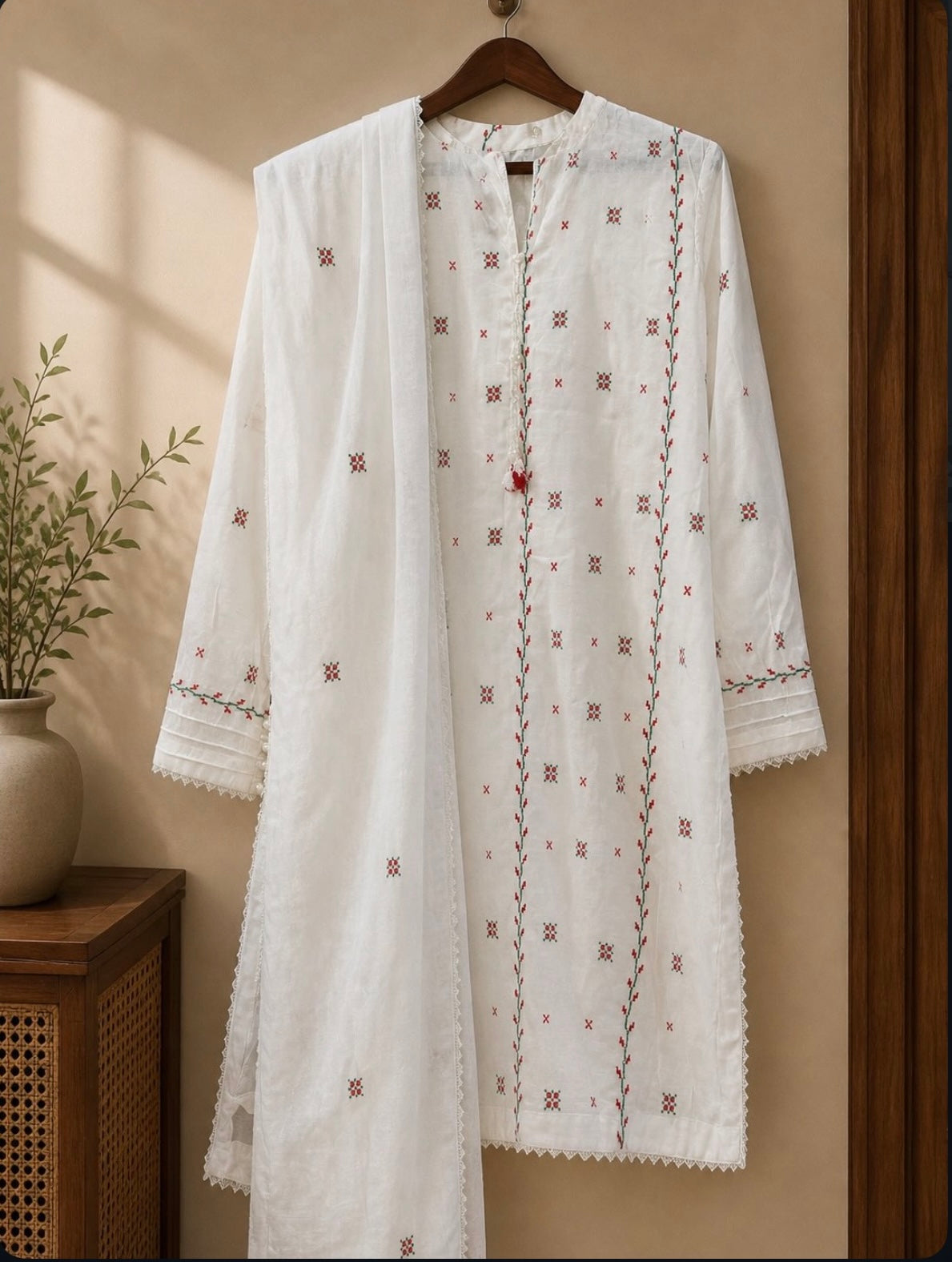 3 Piece - Embroidered Lawn Suit with Lawn Dupatta - 42602016