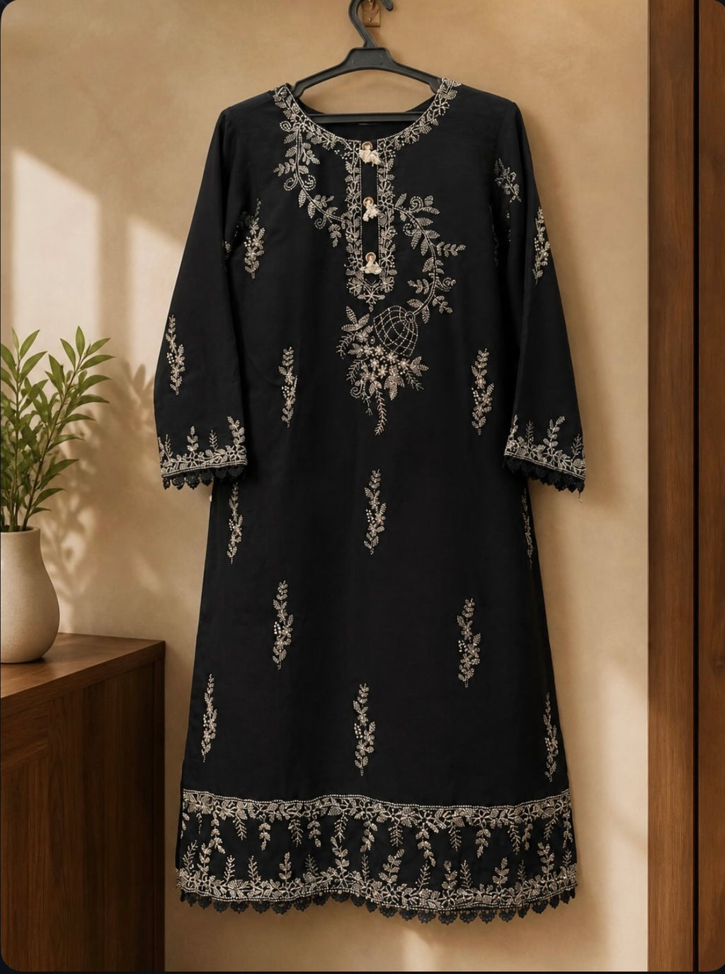 1 Piece - Embroidered Black Lawn Shirt - 42602018