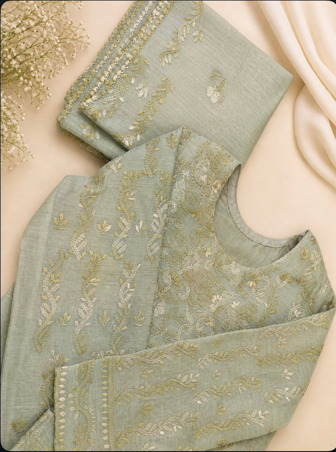 3 Piece - Embroidered Lawn Suit with Embroidered Dupatta - 42602020