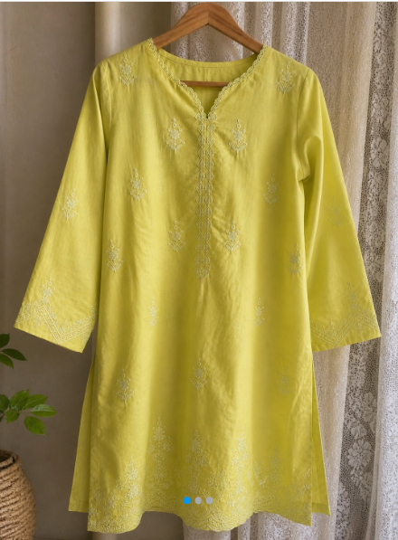 3 Piece - Embroidered Lawn Suit with Chiffon Dupatta - 42602019